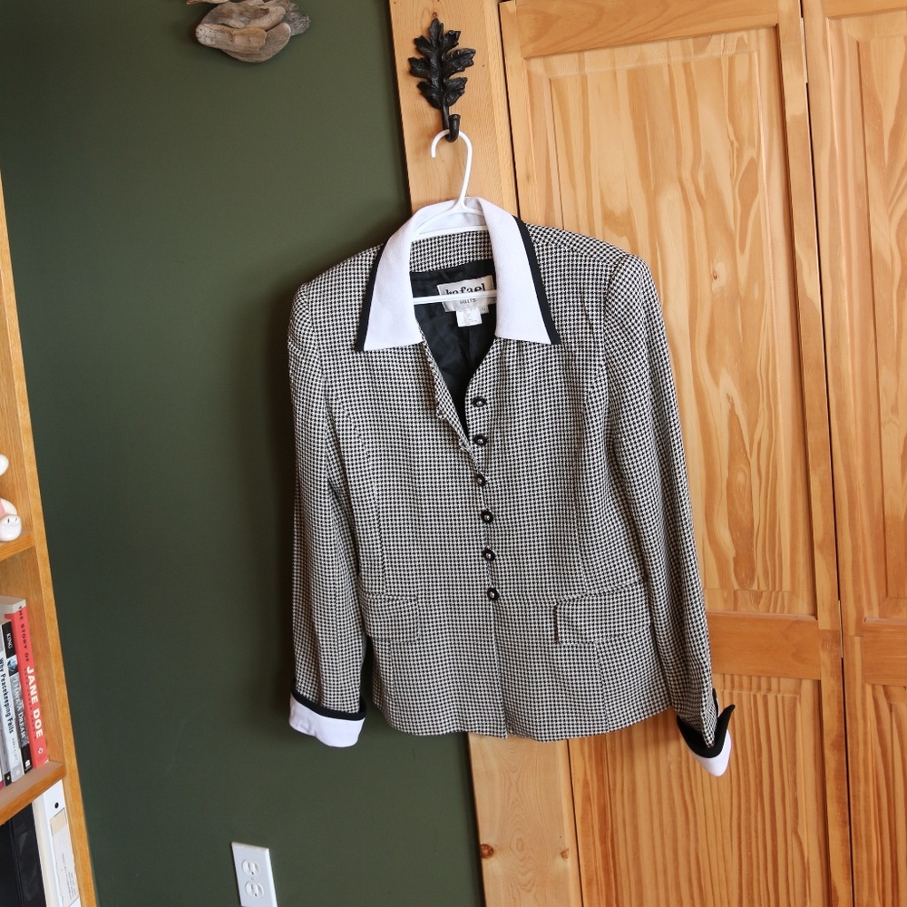 Black and white checked blazer - Size 10